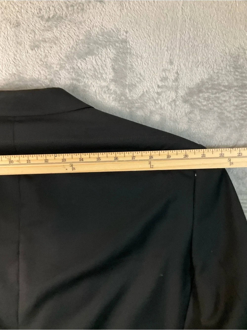 Calvin Klein Tuxedo Jacket Men’s 46R Wool Satin Lapel Trim Black